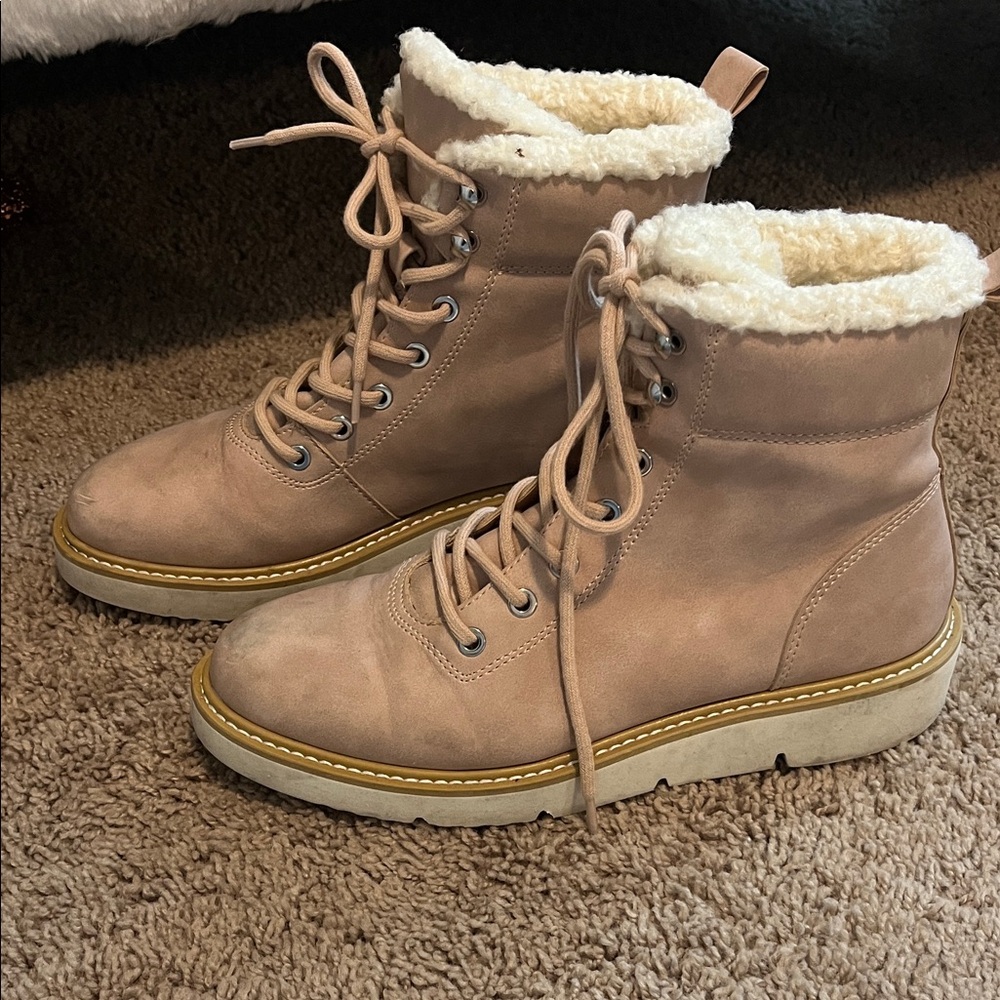 Aldo pink Sherpa boots